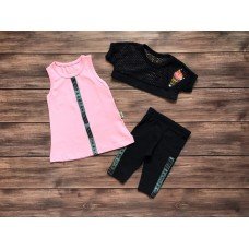 Костюм для дівчинки.